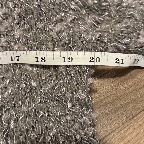 Sisters Cardigan Sweater XL Gray ruffled fringe accent single‎ button closure - Picture 11 of 12